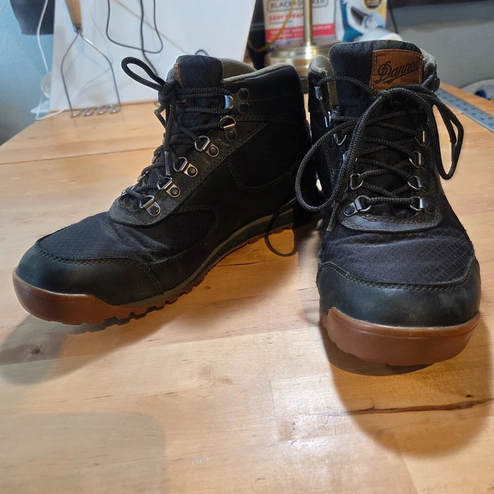 Danner Jag Midnight Black Boots Men's 9D Leather Hiking Waterproof DWR Used